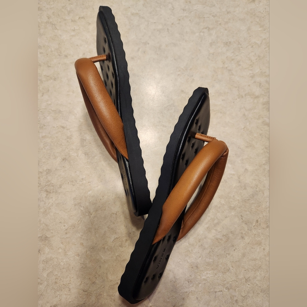 Vince Black Footbed Sandal with Tan Padded Thong Straps - Picture 4 of 5